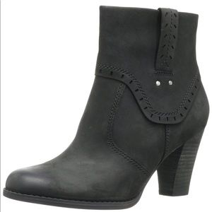 Clark’s Alpine Gale Booties